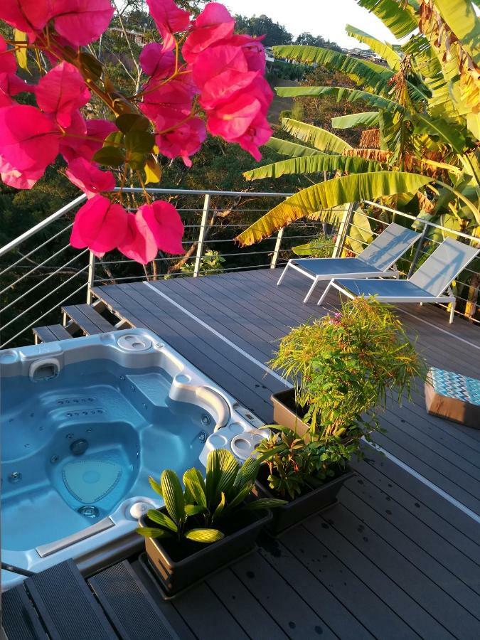 Ocean View & Spa Пунауиа Екстериор снимка